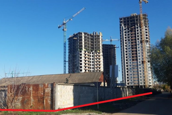 Land plot of 1.26 hectares for development in Kyiv